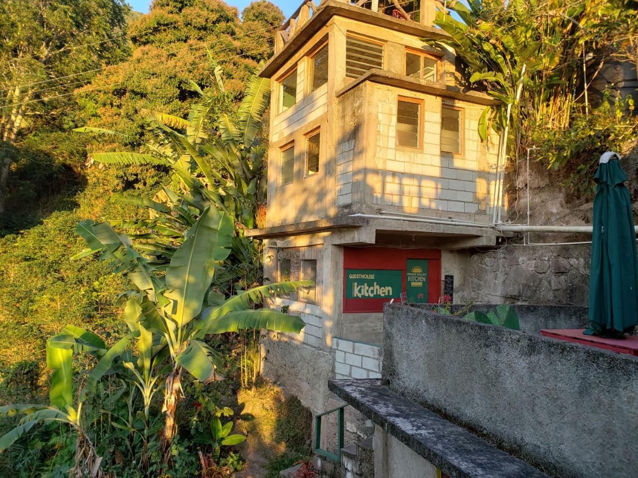 Prince Valley Guesthouse Irish Town Exterior photo